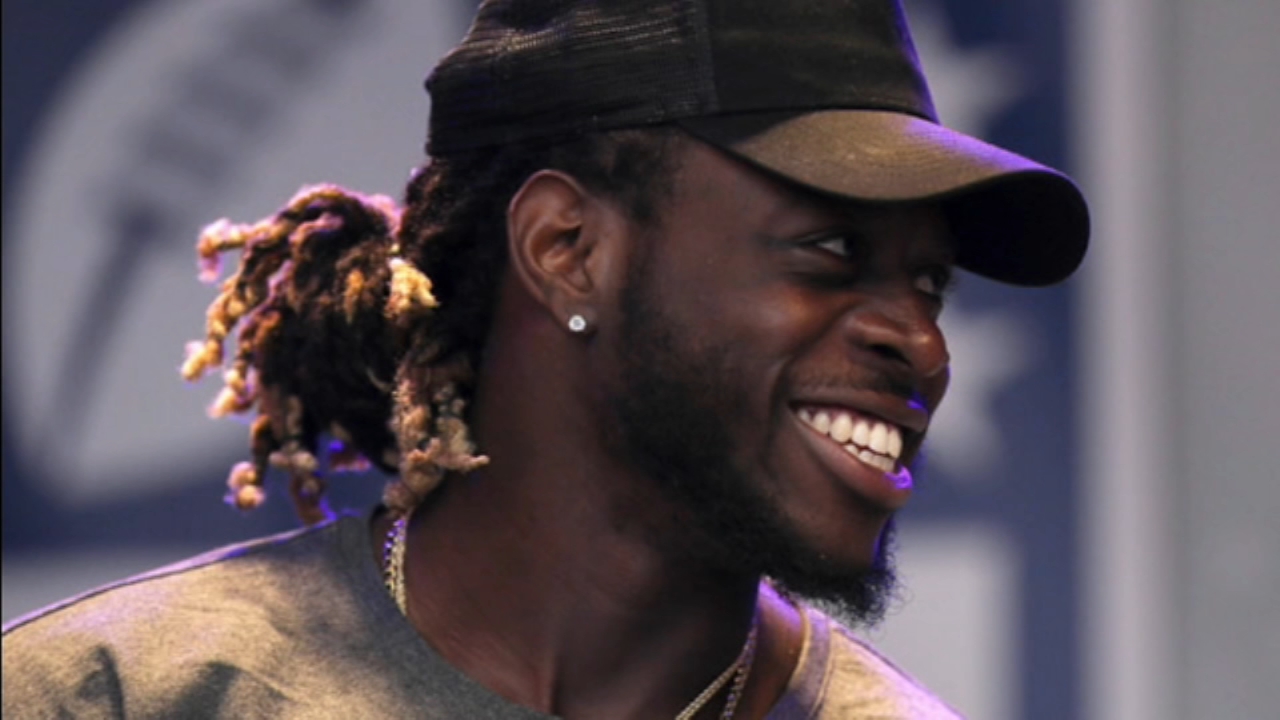 Report: Jay Ajayi out for season with ACL tear