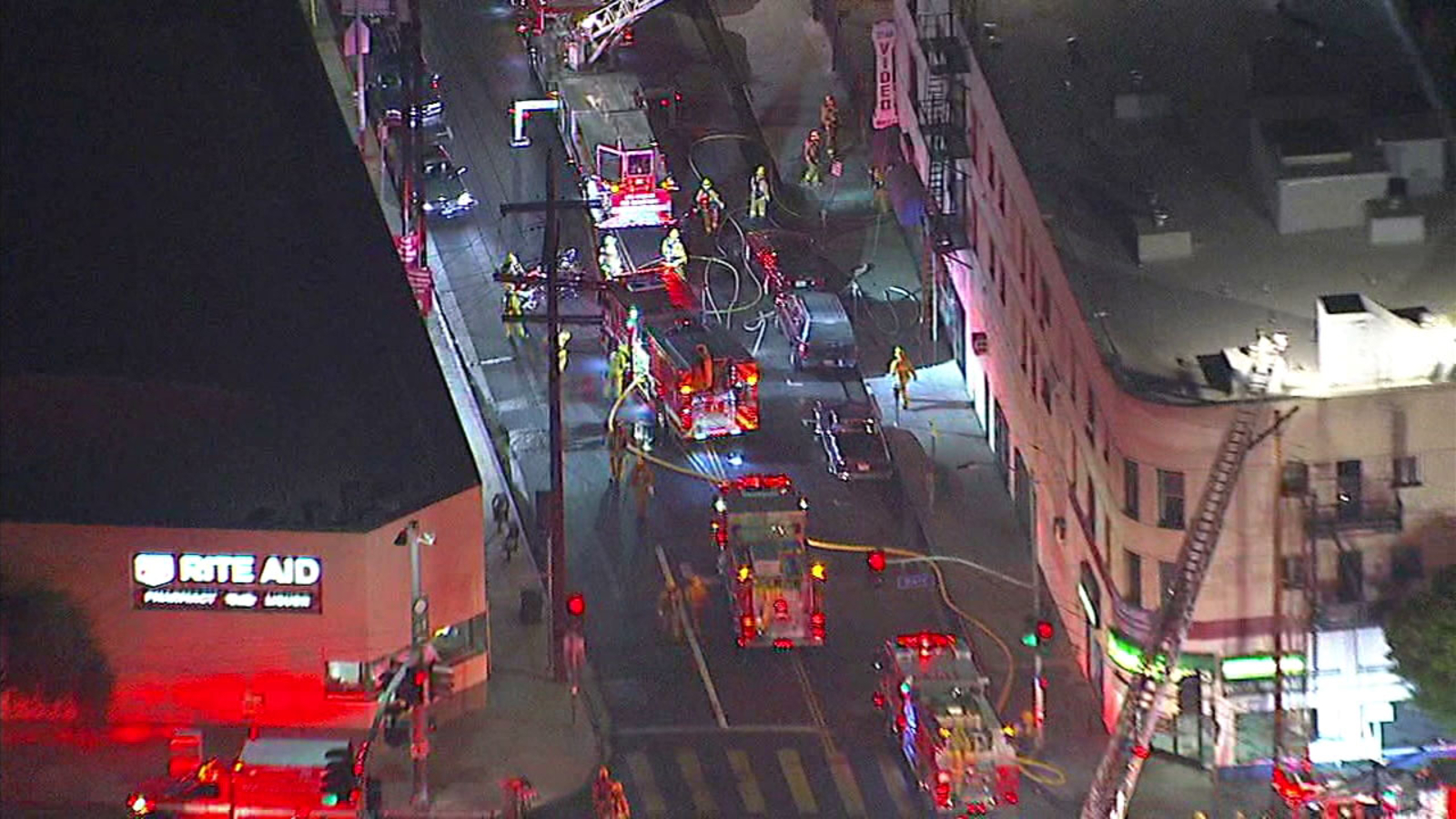 1 person burned in Lincoln Heights apartment fire - ABC7 Los Angeles