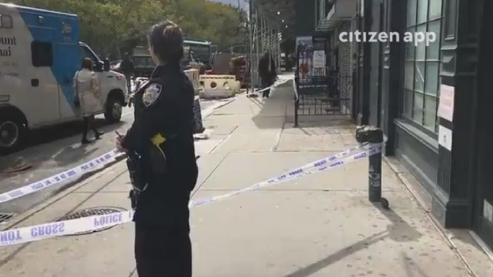 Man needs 30 stitches after being slashed in face on Lower East Side ...