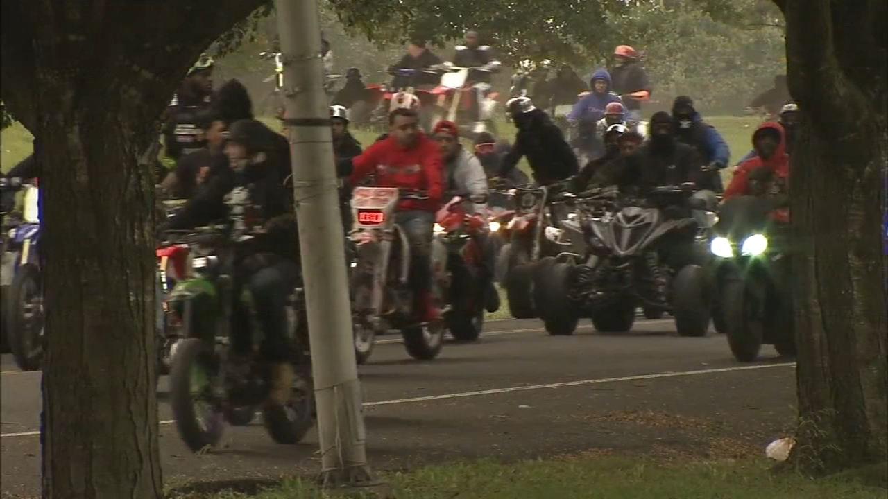 Dirt bike, ATV viders swarm through Philadelphia