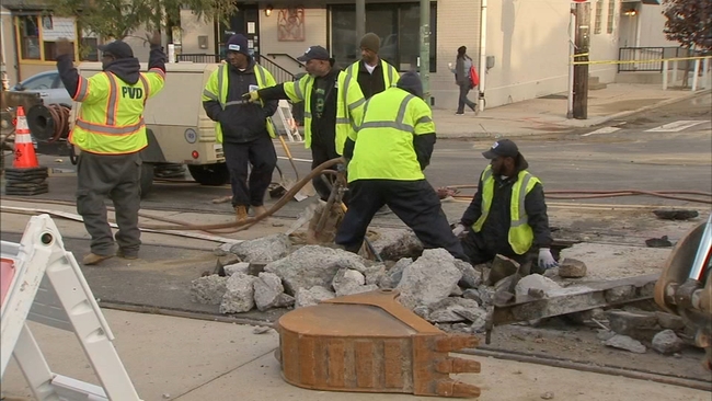 Crews repair water main break on Girard Avenue in Fishtown section of ...