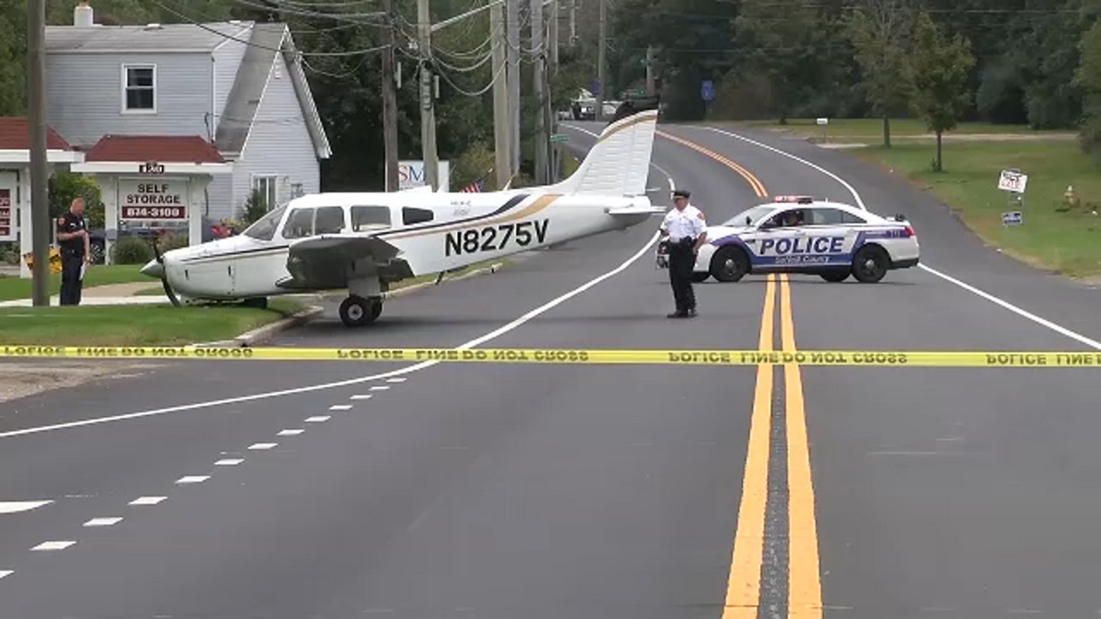 Small plane rolls off runway and onto road in East Moriches, Long Island ABC7 New York