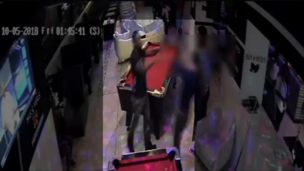 Suspect wanted in brutal assault at South Street restaurant