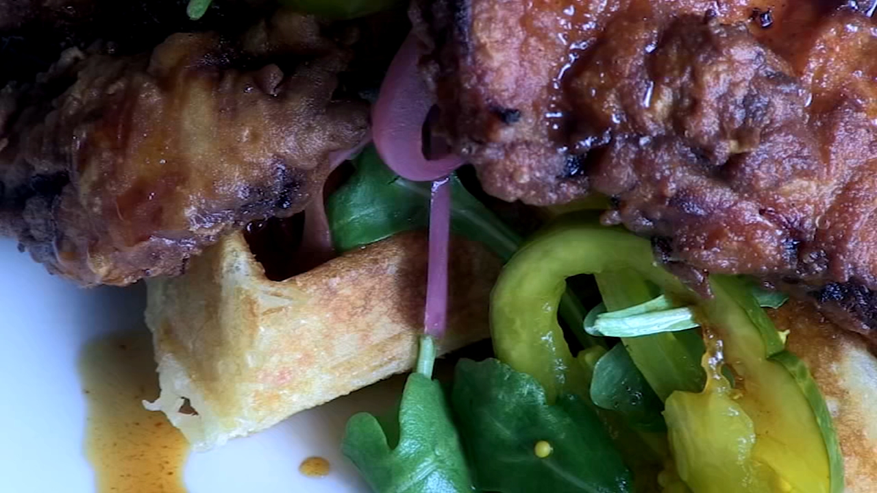 Breakfast, lunch and dinner get a twist at new Uptown diner