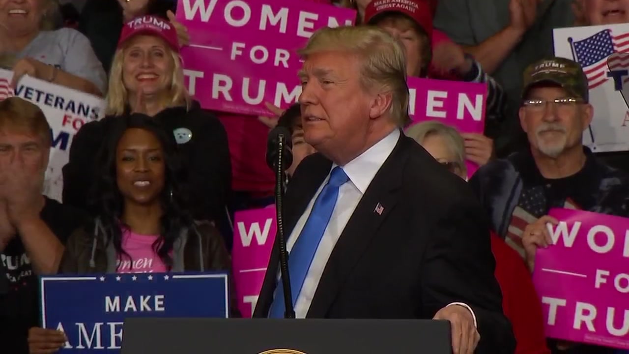 Trump speaks to large crowd in Charlotte