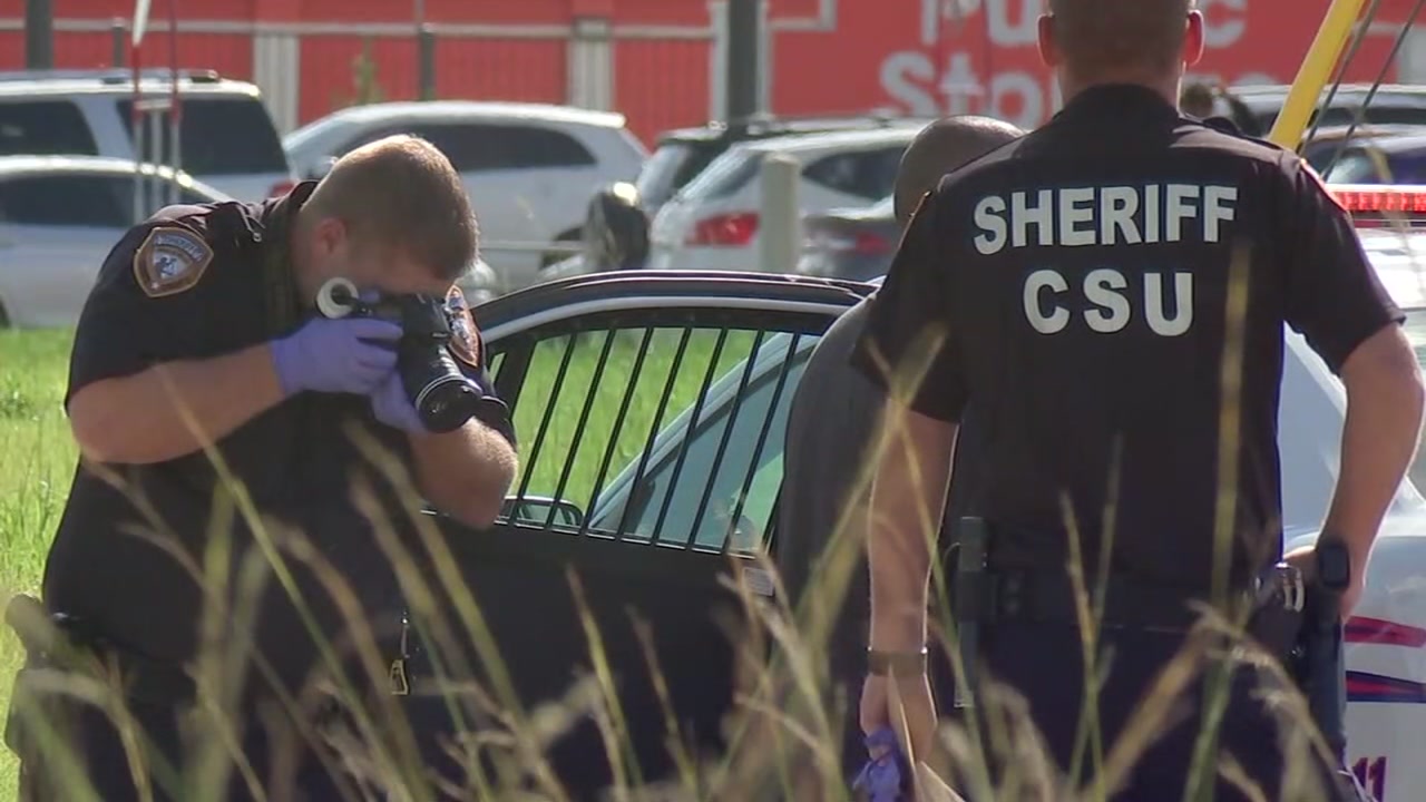 Man who fired shots at what he thought was a bank robber speaks out.