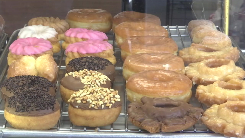 OC community rallies behind doughnut shop owner