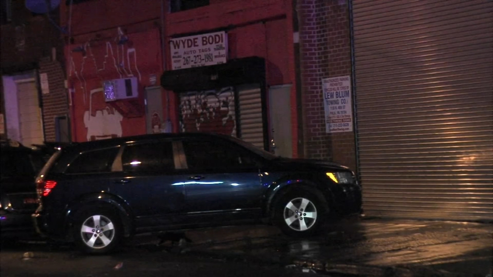 Double shooting leaves 1 dead, another critical in Strawberry Mansion ...