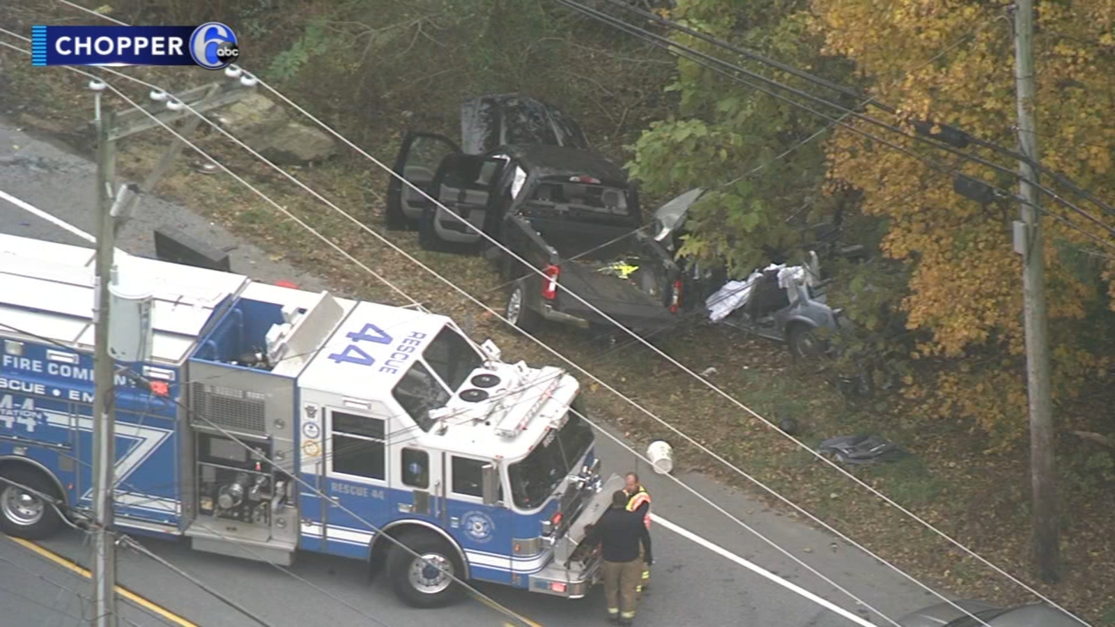 1 dead, 2 injured in Valley Township, Chester County crash 6abc