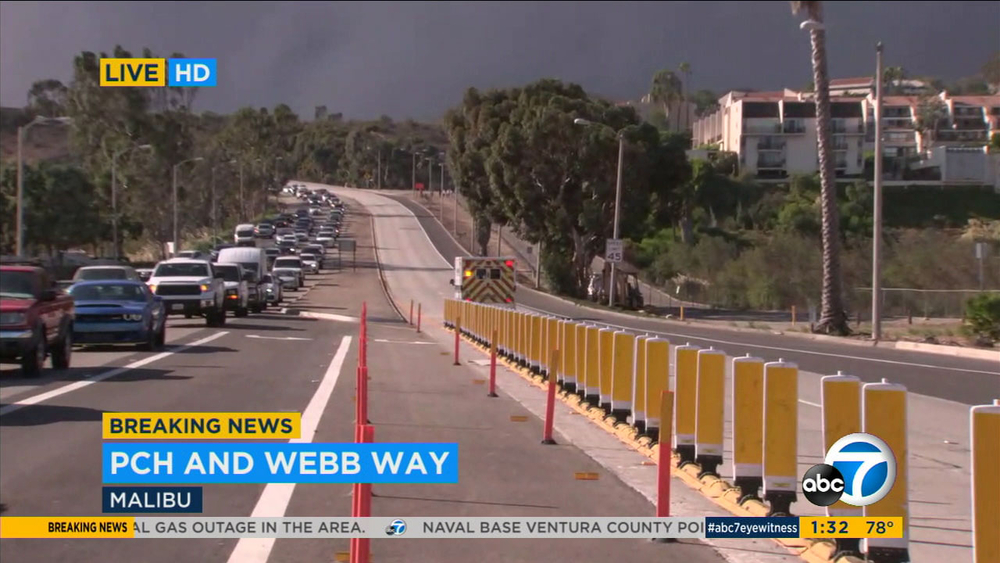 Residents stuck in traffic on PCH as they flee Woolsey Fire in Malibu