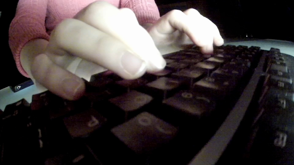 Troubleshooters: Hiring help online