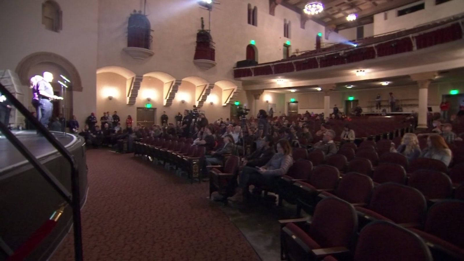 Camp Fire victims hear from first responders at Chico community meeting ...