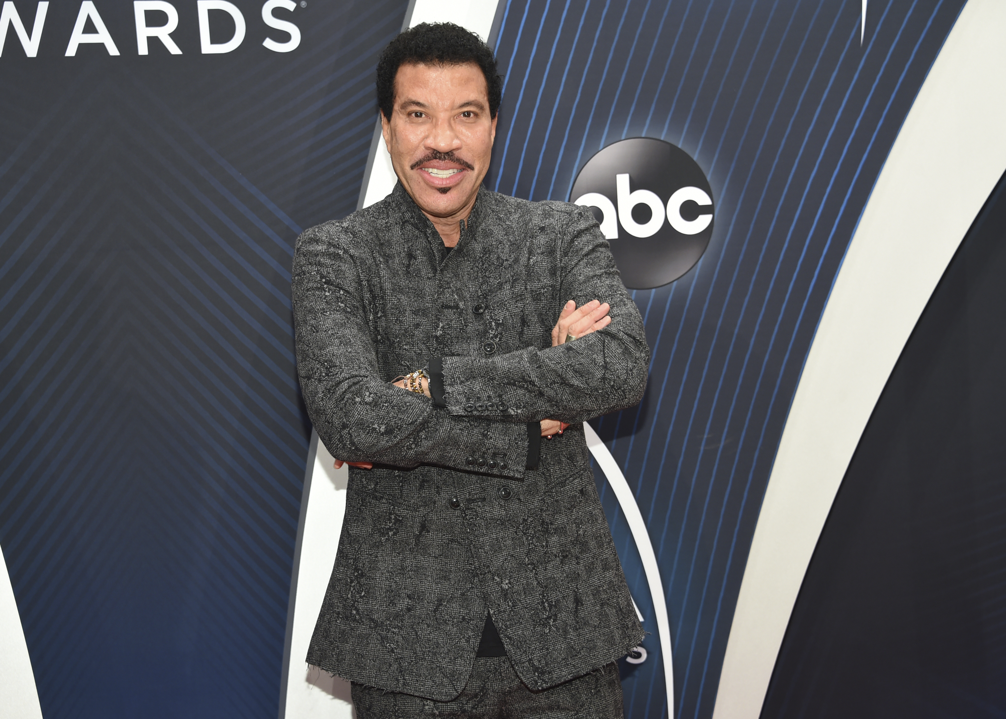 Lionel Richie arrives at the 52nd annual CMA Awards at Bridgestone Arena on Wednesday, Nov. 14, 2018, in Nashville, Tenn. (Photo by Evan Agostini/Invision/AP)