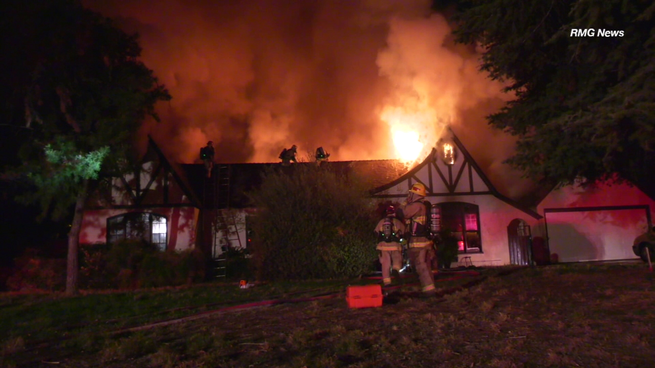 2 men killed as fire rips through home in San Bernardino