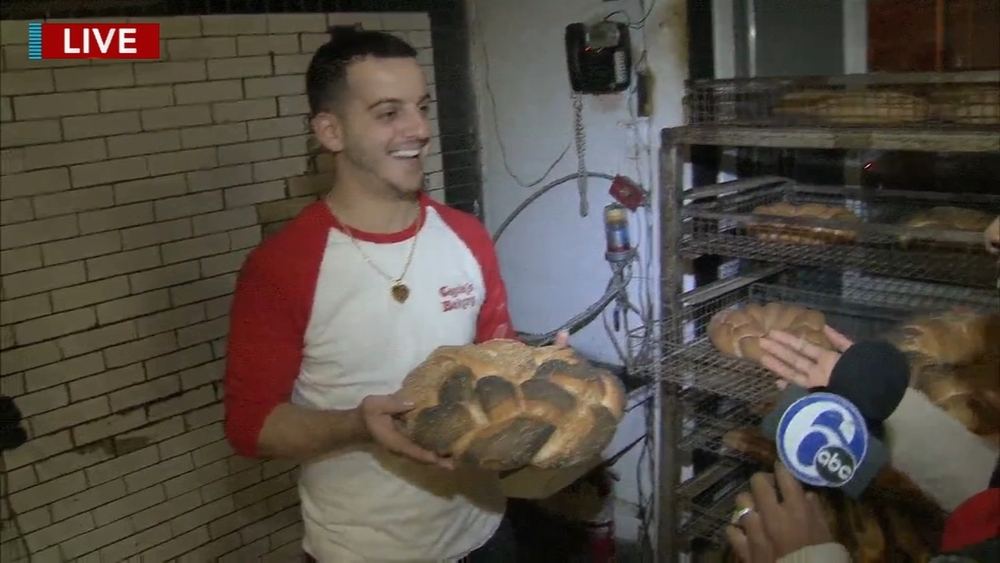 Don't want to cook your turkey? Cacia's Bakery can help