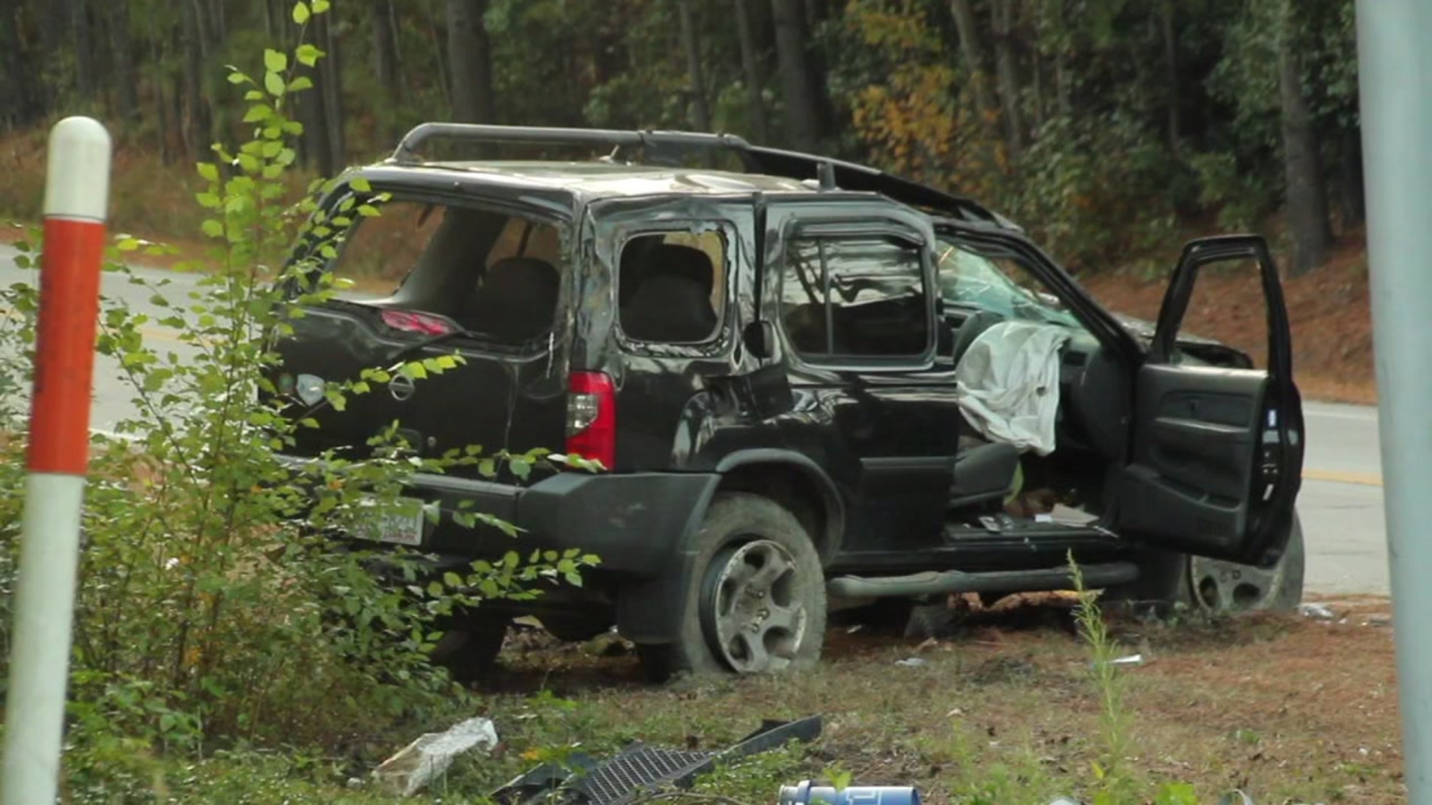 Fayetteville police identify driver in deadly single-vehicle crash on
