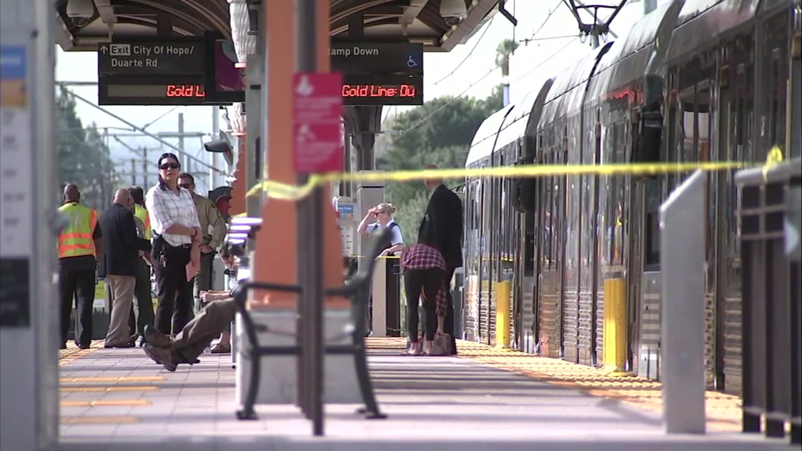 Man found dead at Duarte station after stabbing on Gold Line train ...