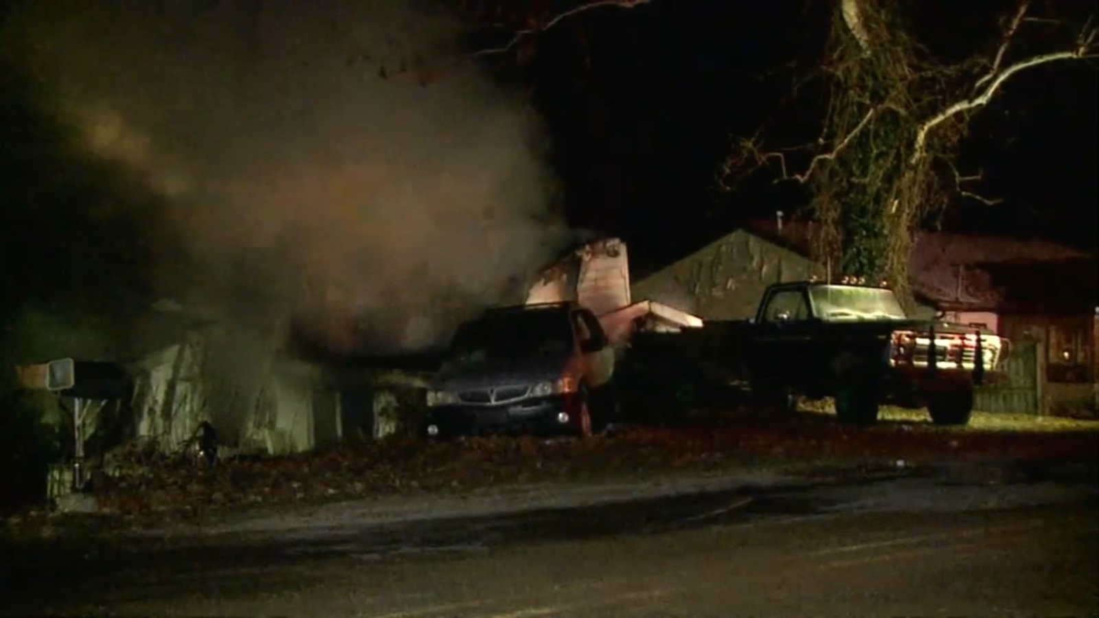 LOGANSPORT FIRE 4 children, 2 adults dead after getting trapped in