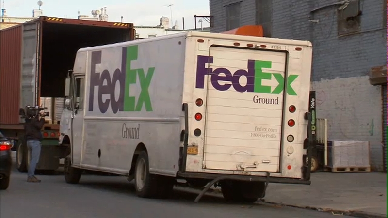 Melee breaks out between FedEx driver, crowd leaving