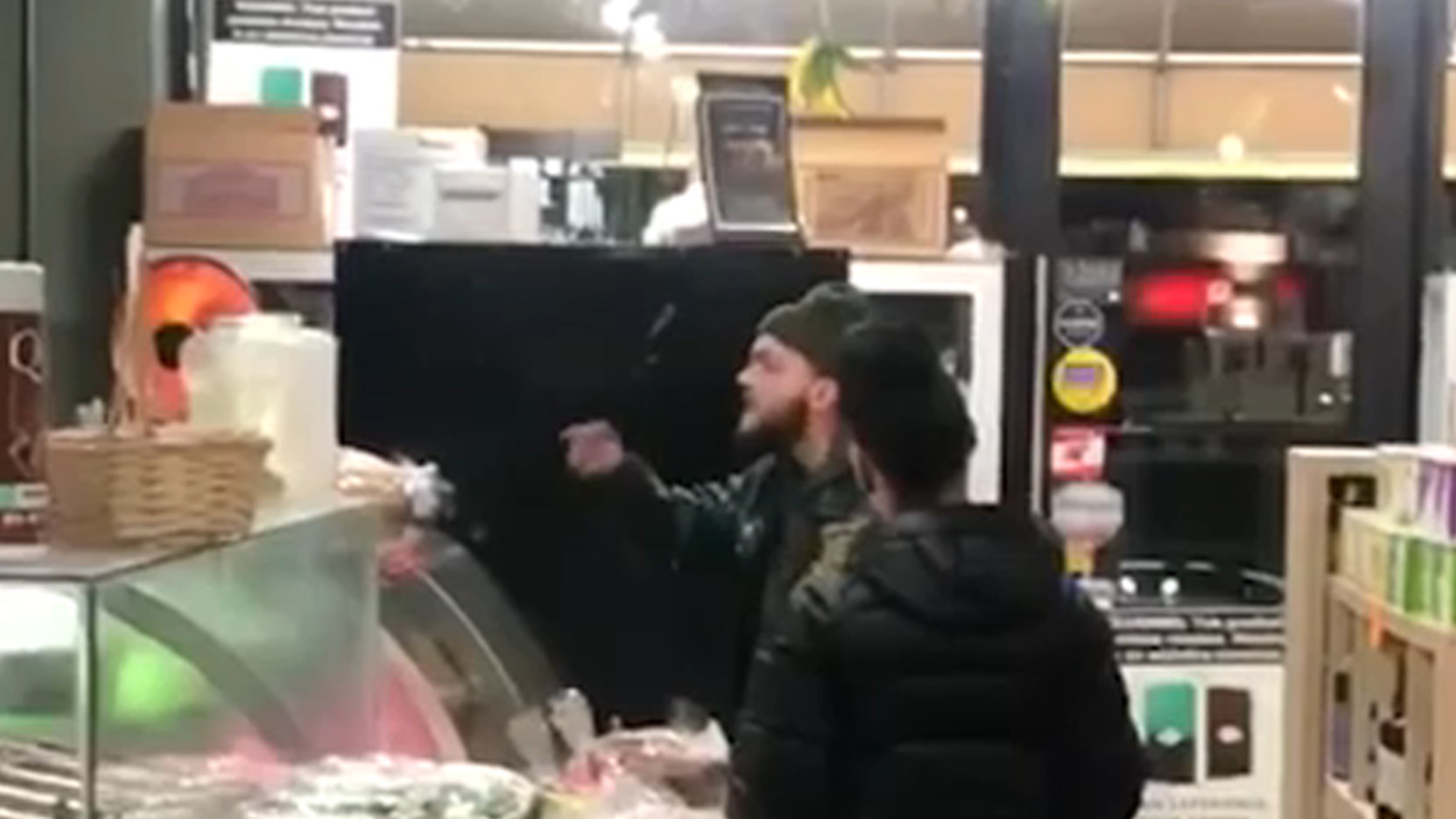 Video Man goes berserk when bagel sandwich not ready fast enough at