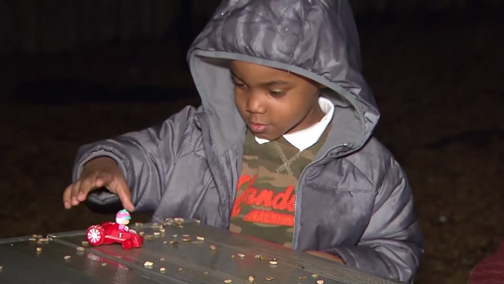 Texas mom wants school employee fired for reportedly calling son a 'monkey.'