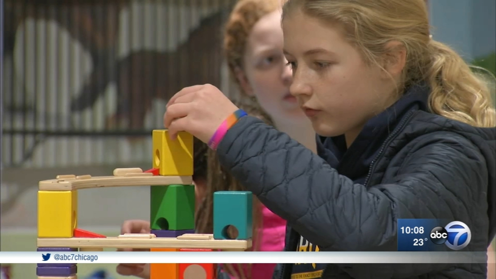 Local toy stores hoping to benefit from closure of Toys 'R' Us ABC7