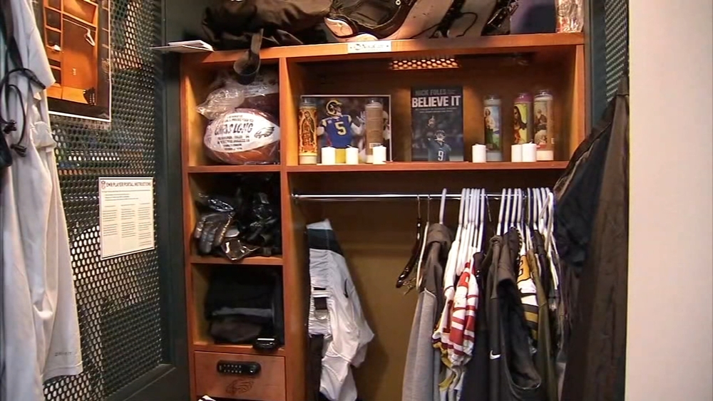 Eagles create shrine to Nick Foles in locker room