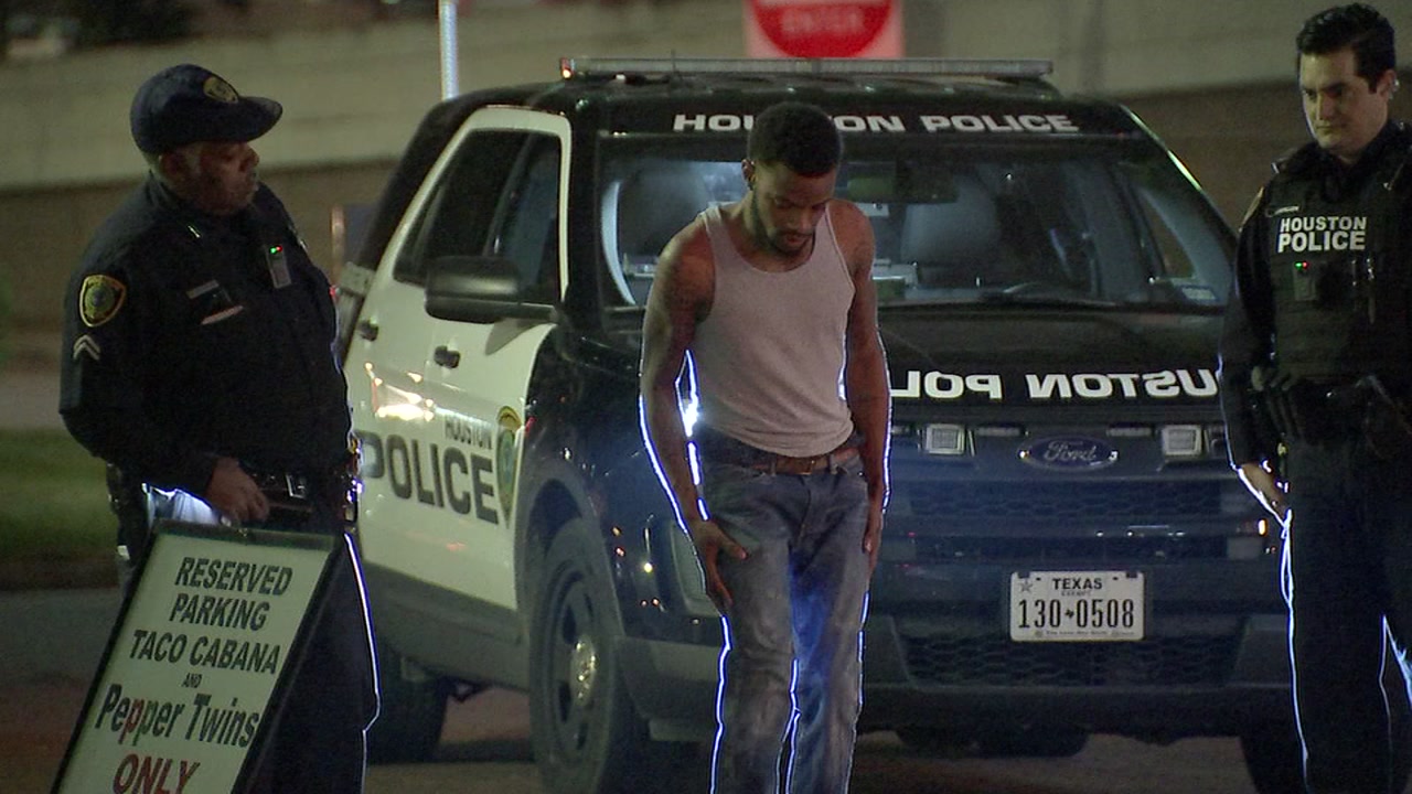 Wrong-way driver arrested for DWI after police find him passed out in ...