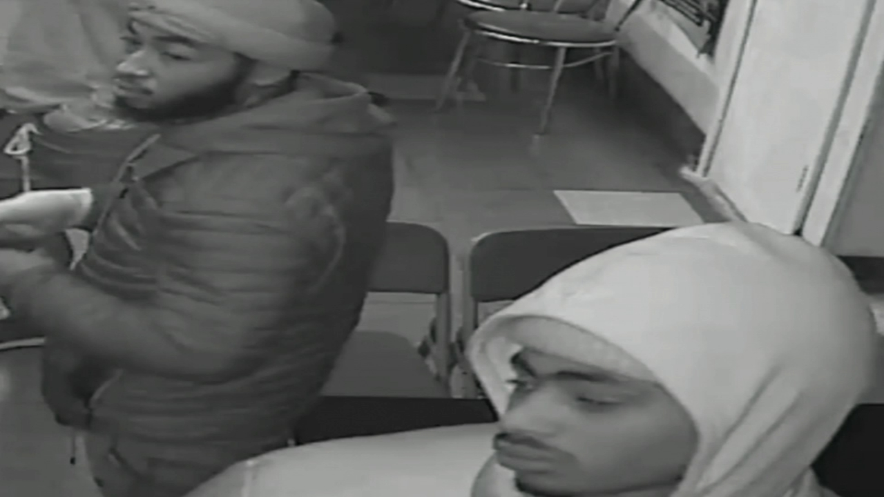 Philadelphia police seek pair of suspects for store shooting