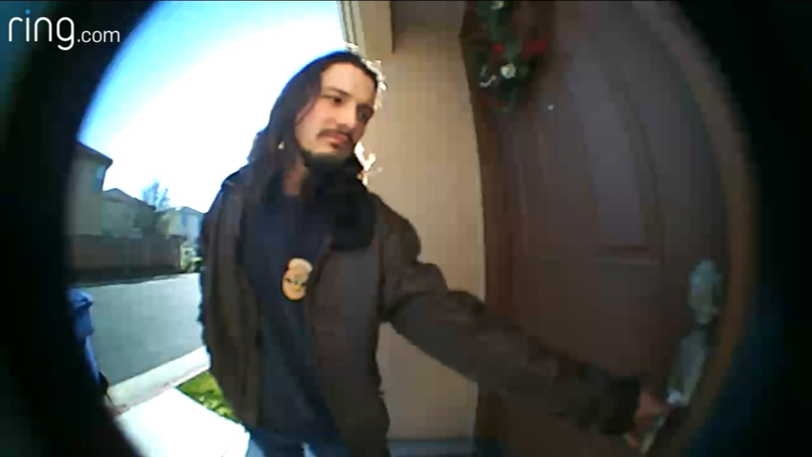 Clovis homeowner scares off intruder inside his home - ABC30 Fresno