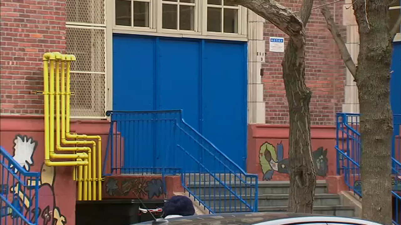 Mom looking for answers after 5-year-old son freely walks out of kindergarten in Chelsea