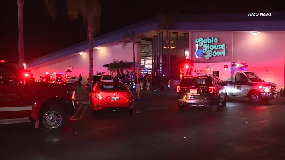 Video shows chaotic scene after shooting at Torrance bowling alley