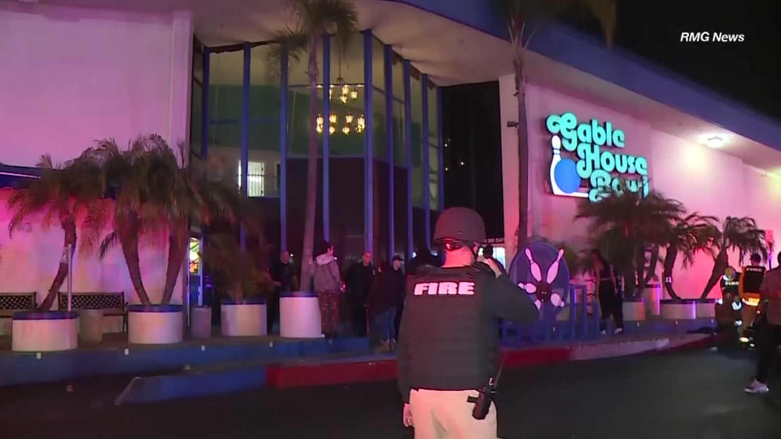 3 dead, 4 injured in shooting at California bowling alley - ABC13 Houston
