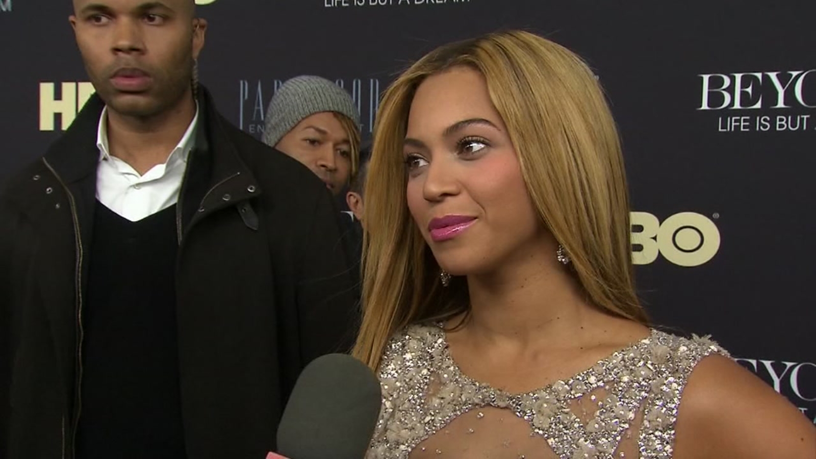 Beyonce stuns fans when she was spotted shopping at Target - ABC13 Houston