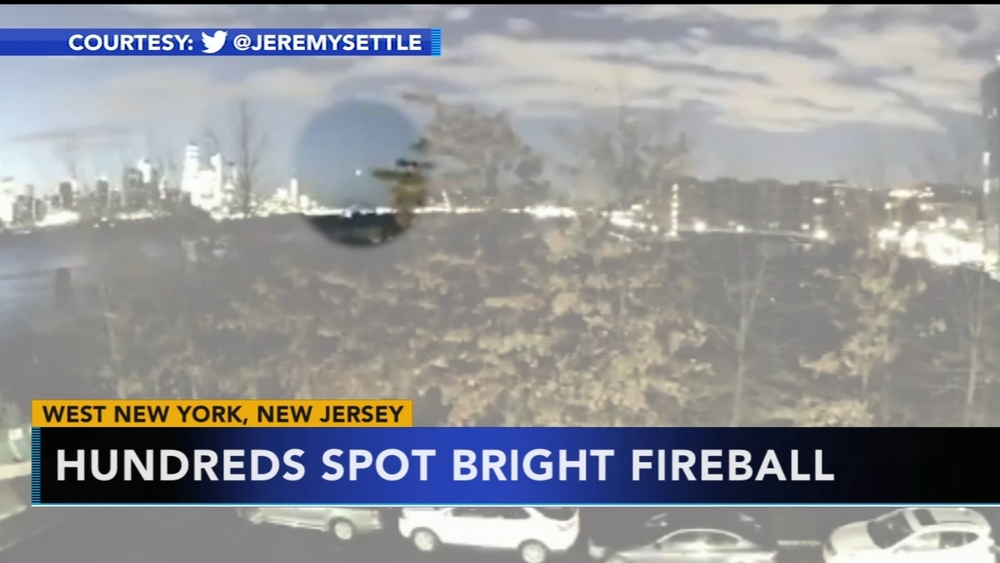 Hundreds spot meteor over the East Coast