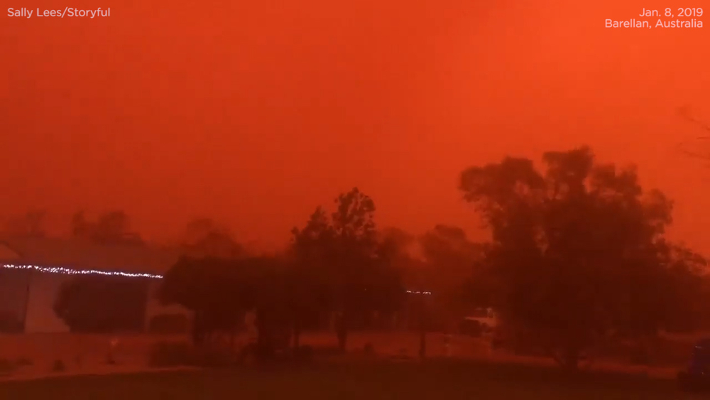 Intense dust storm turns sky blood-red: VIDEO