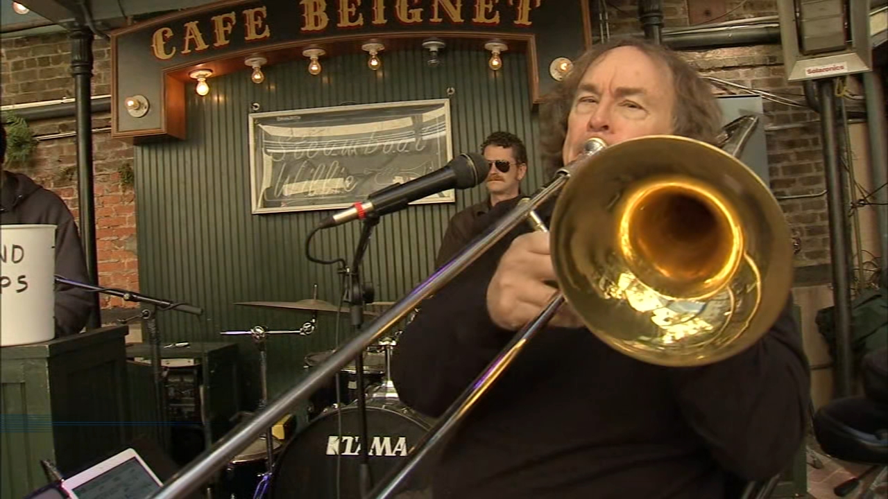 Transplanted Eagles fan tours NOLA hot spots