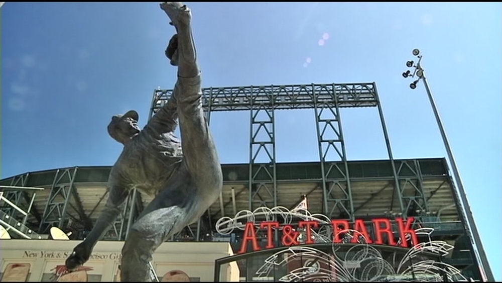 San Francisco Giants to announce AT&T Park name change to Oracle Park
