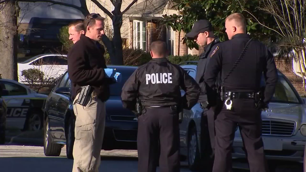 Woman and baby dead, man injured in Durham shooting, police say