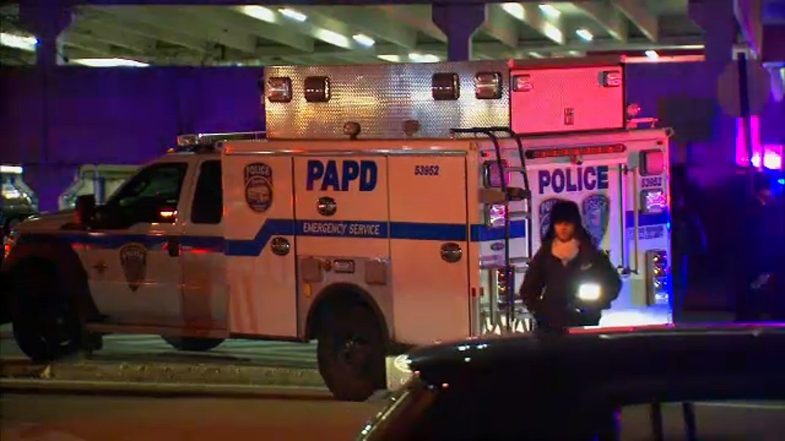 Newport Centre Mall in Jersey City reopens following Friday shooting