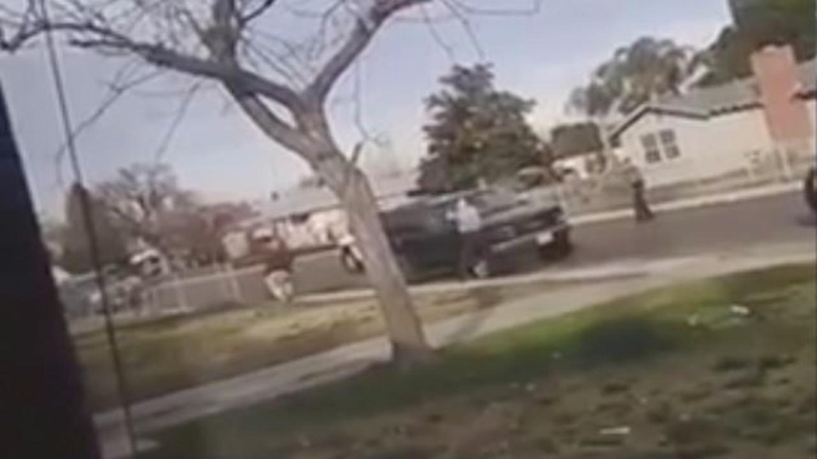 Video shows moments Fresno County deputy shot suspect - ABC30 Fresno
