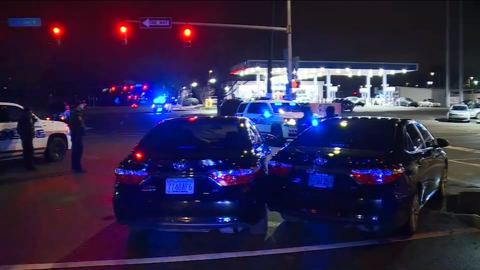 Alabama police officer killed, another wounded in shooting - ABC30 Fresno