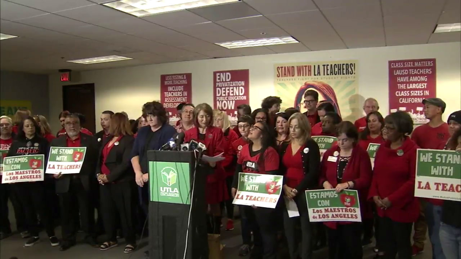 LAUSD teachers push for reinvestment on 1st day of strike in 30 years