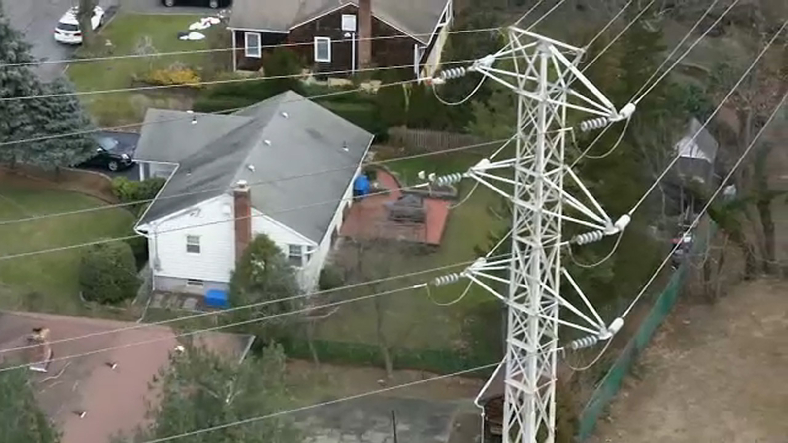 PSEG using drones to maintain Long Island power grid, spot troublesome trees and wires - ABC7 New York