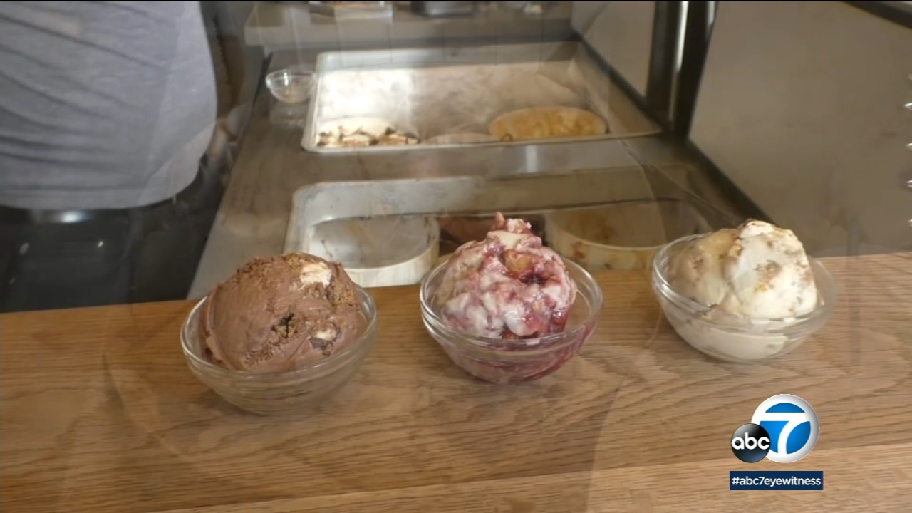 Ice cream chain scoops 'Vegandulgence' for those avoiding dairy