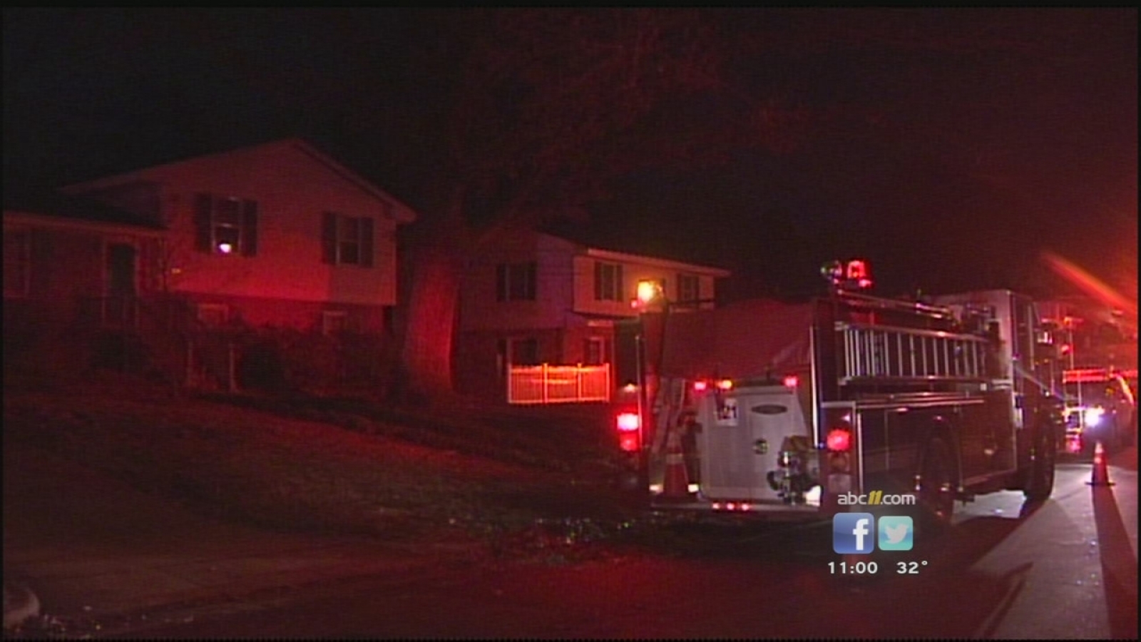 firefighters-battle-raleigh-house-fire-abc11-raleigh-durham