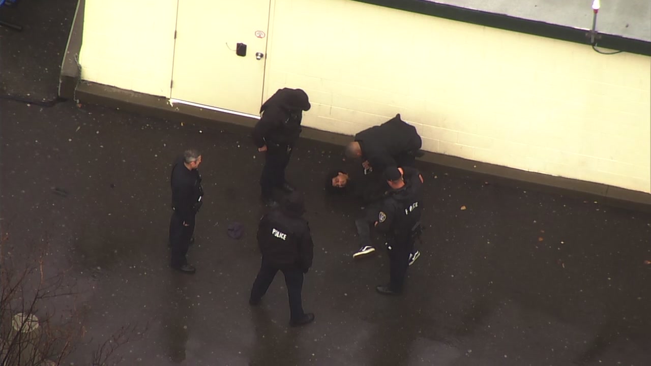 Suspect arrested after foot chase near Oracle Arena in Oakland