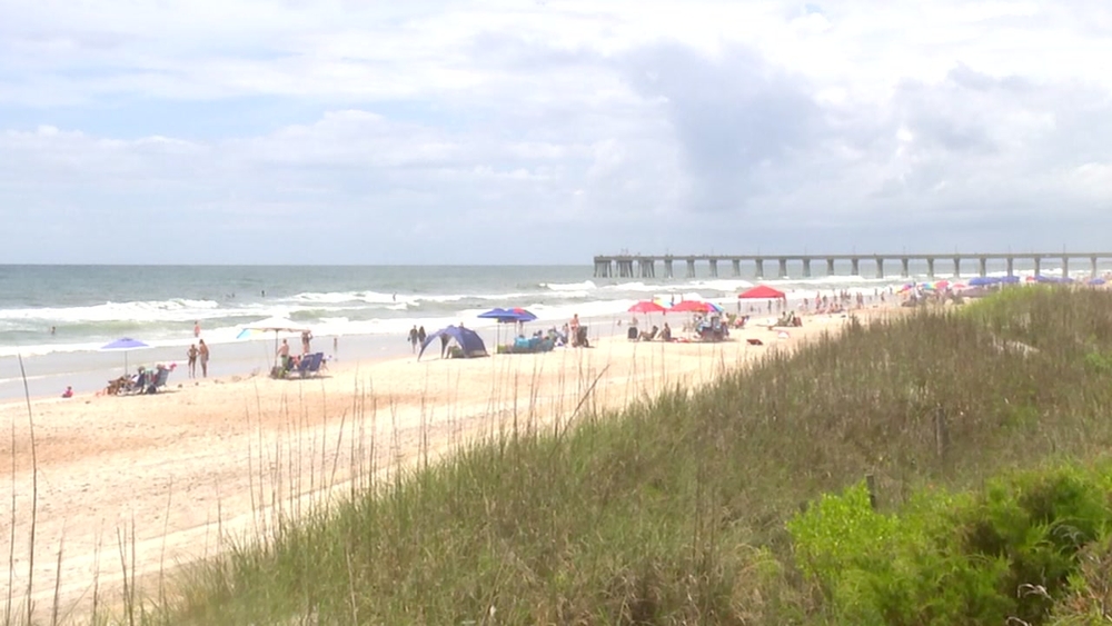 Wrightsville Beach leaders vote to increase parking fees