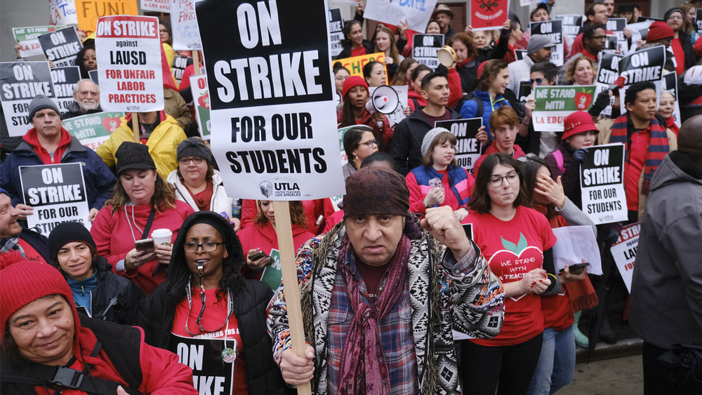 Steven Van Zandt throws support behind teachers