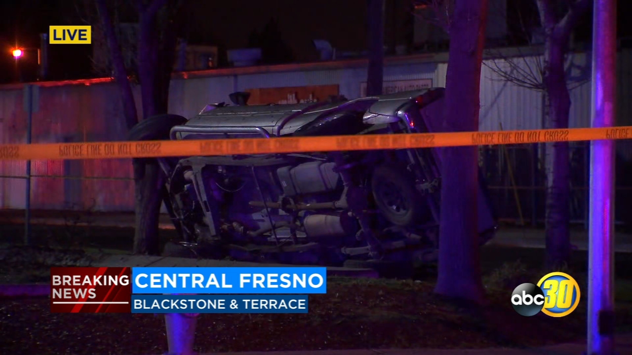 Man injured, another missing after violent rollover crash in Central Fresno: witnesses
